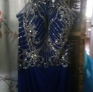 Beautiful saffire blue gown